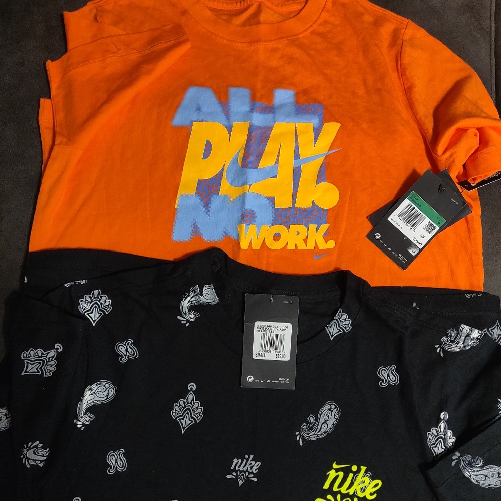 Nike T shirts New
